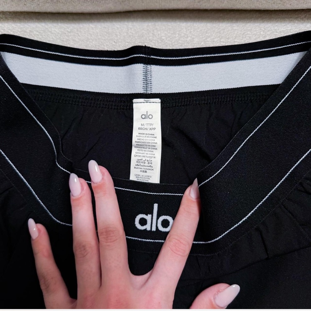 FINAL PRICE⬇️EUC🖤ALO YOGA🖤TROUSER PANTS - Picture 5 of 5